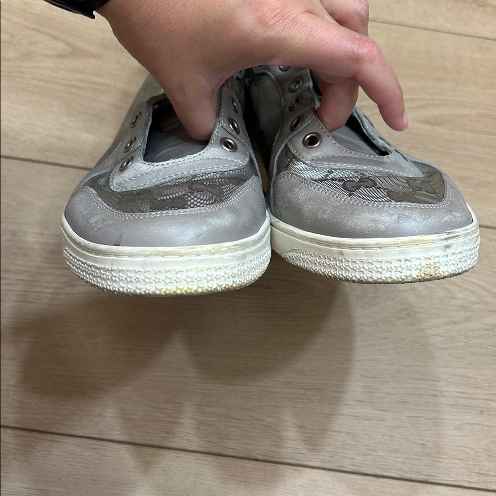Gucci High Top Sneakers 6.5 - Picture 6 of 16